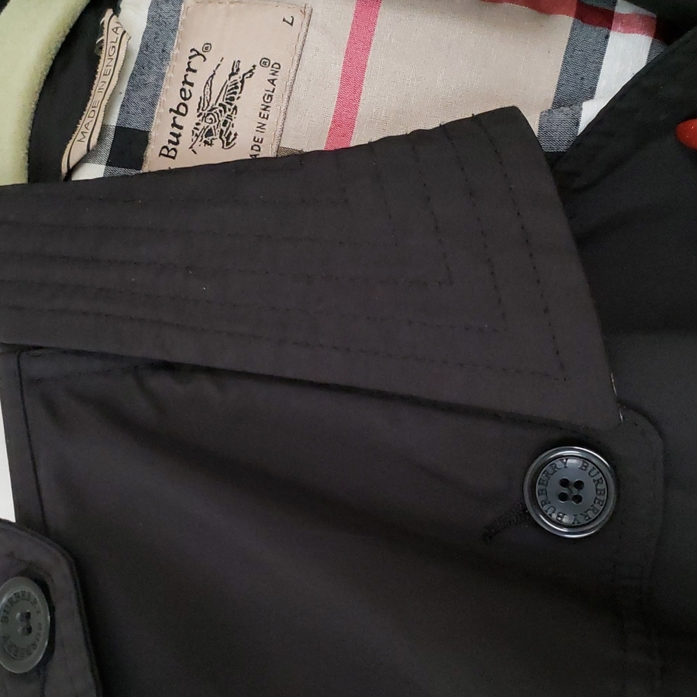 Burberry London Coat - Picture 2 of 16